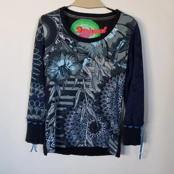 Desigual Large long sleeve top - Picture 1 of 7